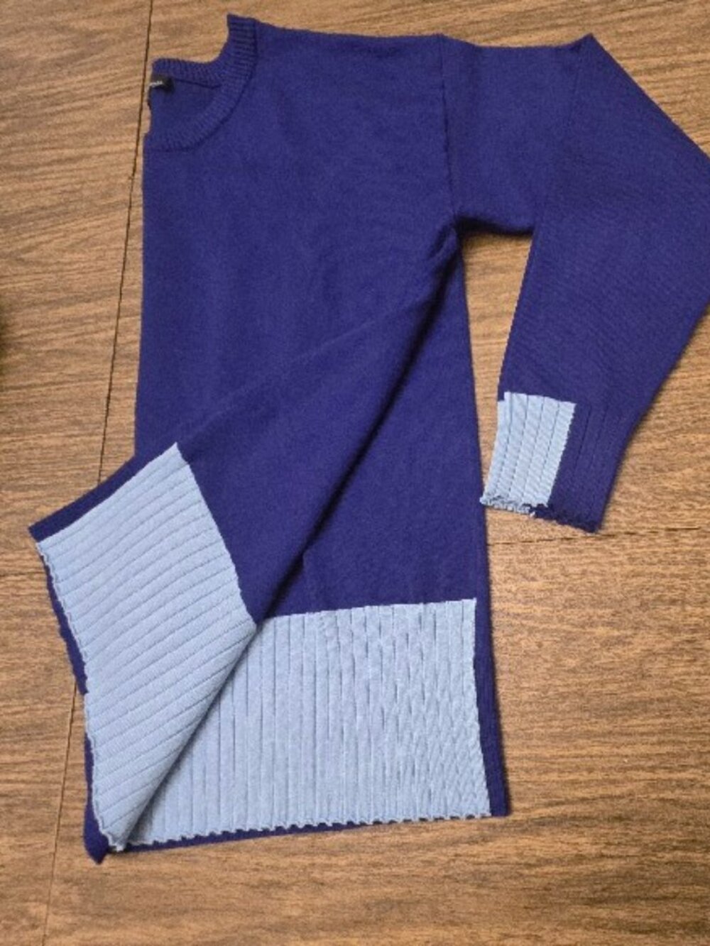 METRIC KNITS Women's Colorblock Long Sleeves Pullover Sweater - Size Large